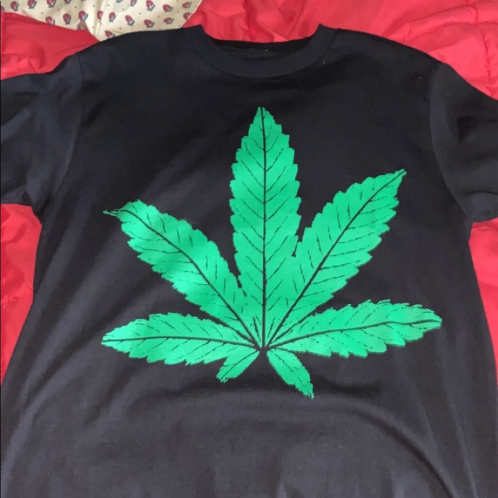 420 vlone shirt - Picture 2 of 2